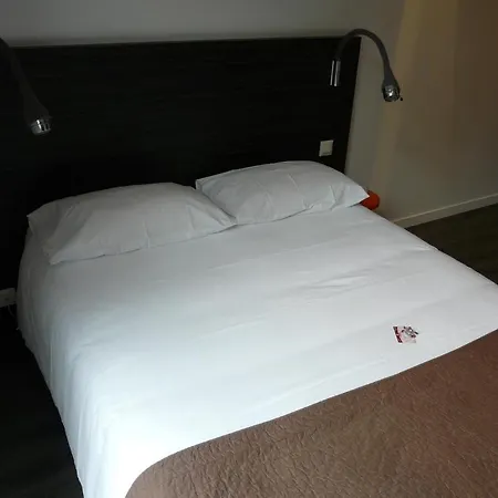 Demain & Conciergerie Hotel 2*
