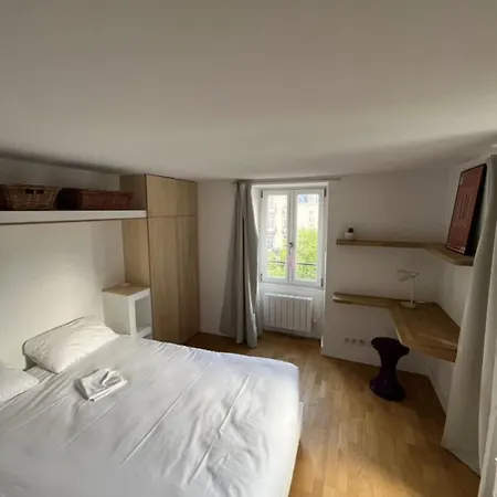 Hotel Demain & Conciergerie
