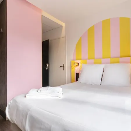 Hotel Demain 2*